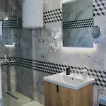 Saraj *