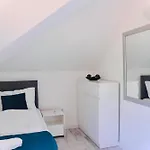 Saraj * Sarajevo
