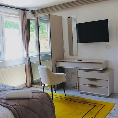 Saraj With Swimming Pool & Jacuzzi Near Sarajevo