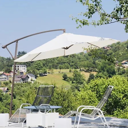 Villa Saraj With Swimming Pool & Jacuzzi Near