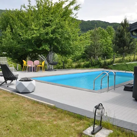 Saraj With Swimming Pool & Jacuzzi Near * Sarajevo