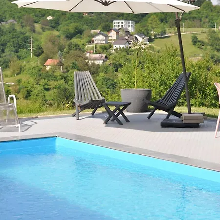 Saraj With Swimming Pool & Jacuzzi Near Villa *